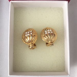 Fashion Clip On Earrings